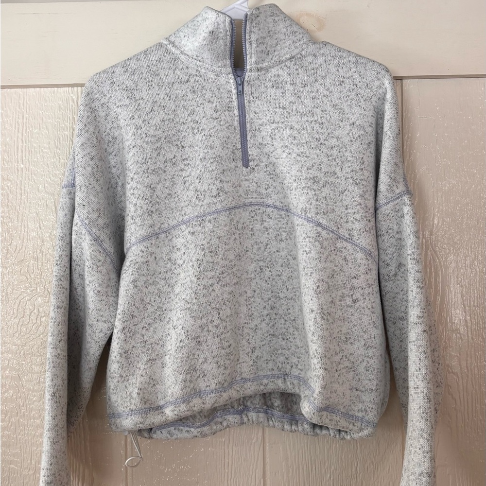 Thread & Supply Heathered Gray Quarter-Zip Cropped Pullover